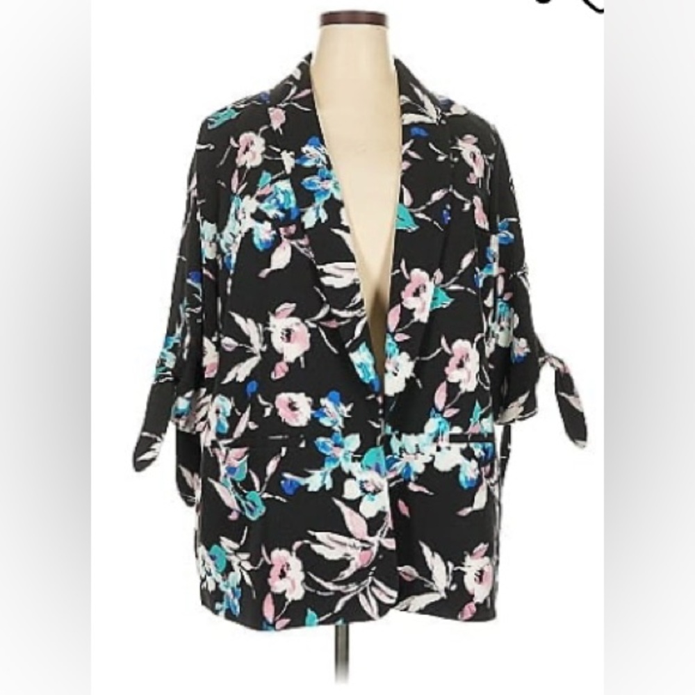 New Lane Bryant Floral Blazer